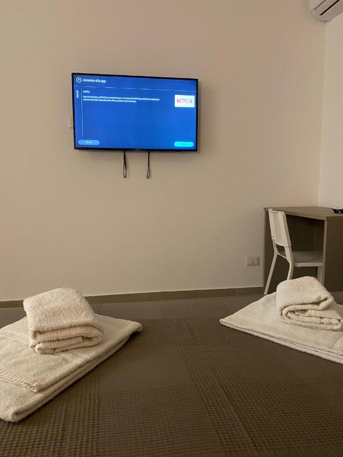 Aeroporto Katane Rooms Катанія Екстер'єр фото