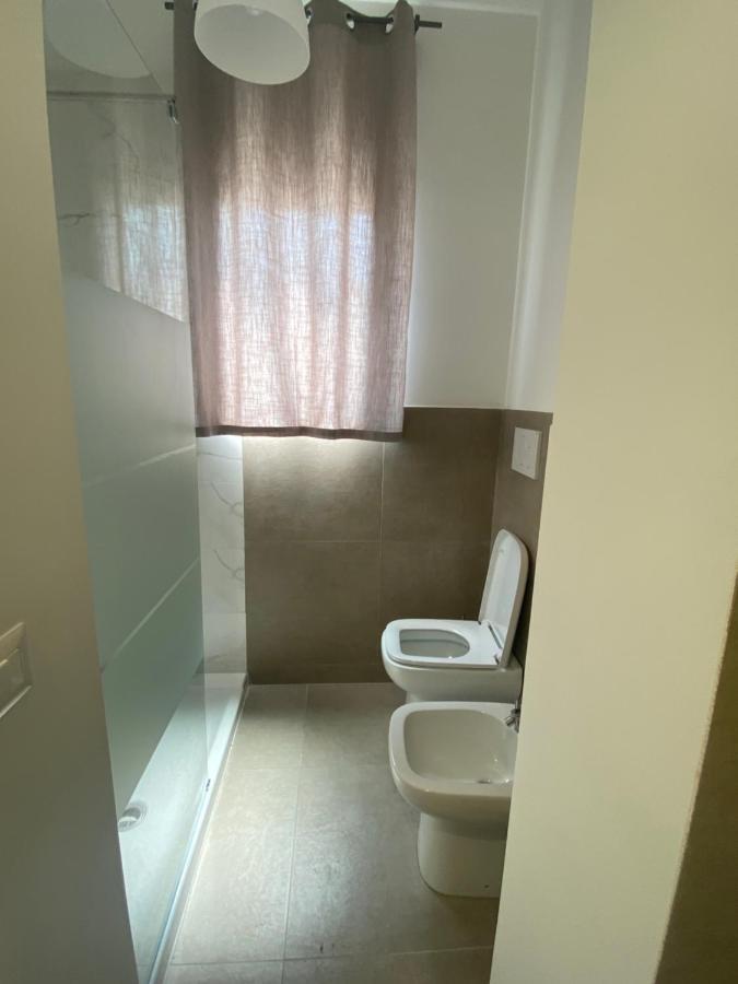 Aeroporto Katane Rooms Катанія Екстер'єр фото