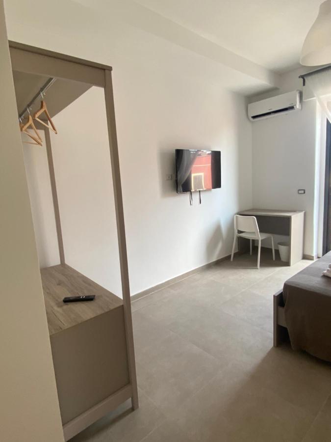 Aeroporto Katane Rooms Катанія Екстер'єр фото